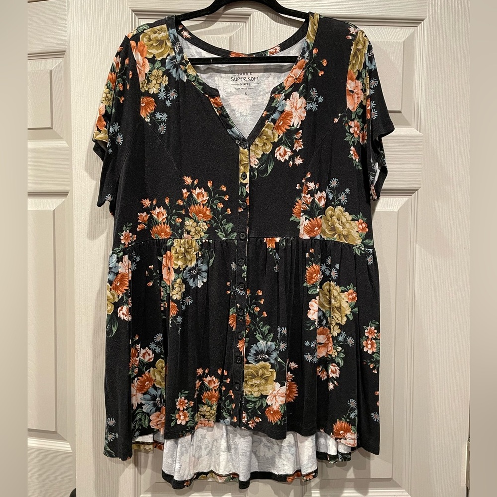 Super Soft Knit, High Low Short Sleeve Top